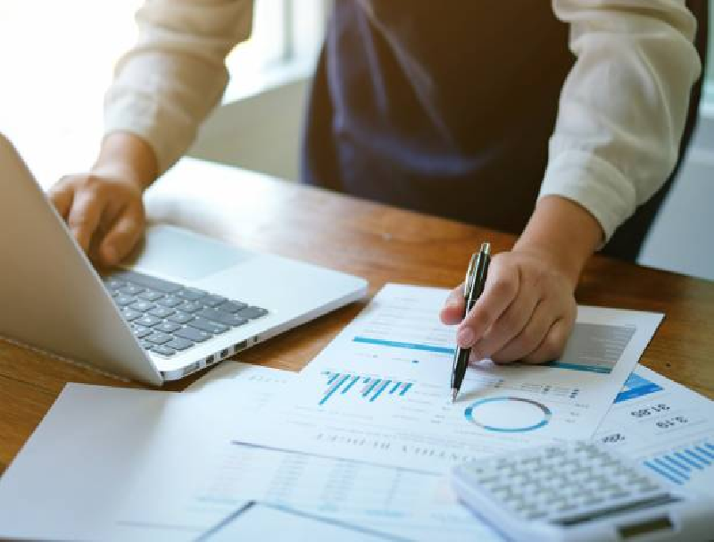 智能客服与人工坐席协同：政府呼叫中心服务效率提升的技术方案